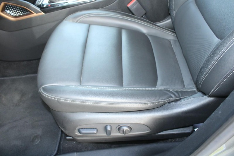 Chevrolet TrailBlazer Vehicle Full-screen Gallery Image 15