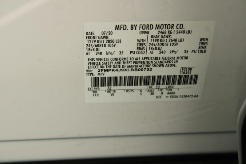 Ford Edge Vehicle Full-screen Gallery Image 16