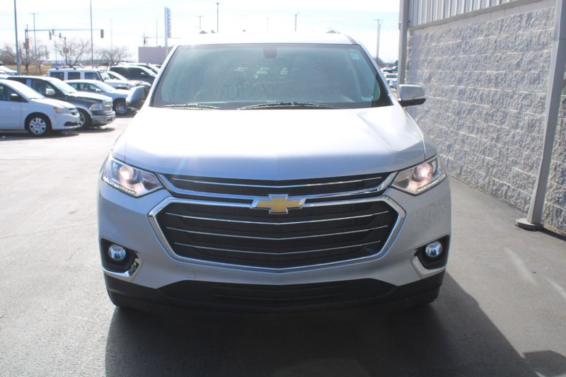 Chevrolet Traverse Vehicle Full-screen Gallery Image 08