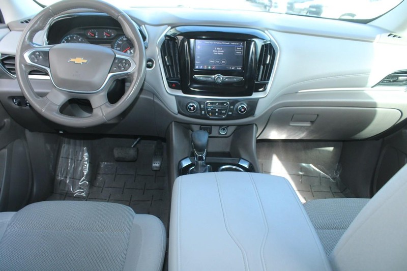Chevrolet Traverse Vehicle Full-screen Gallery Image 10