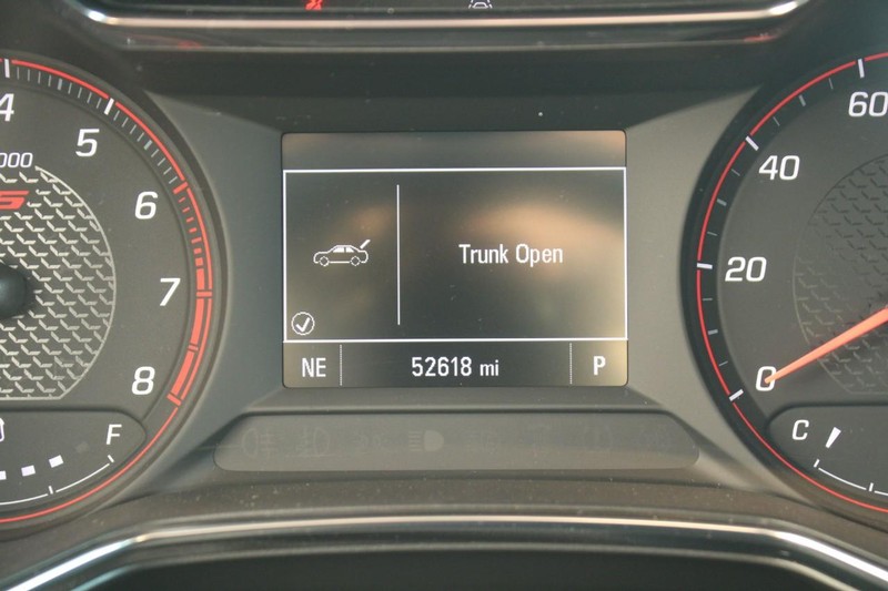 Chevrolet TrailBlazer Vehicle Full-screen Gallery Image 17