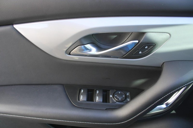 Chevrolet Blazer Vehicle Full-screen Gallery Image 14