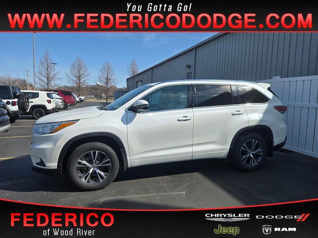 Wood River IL 2016 Toyota Highlander more details - toyota highlander