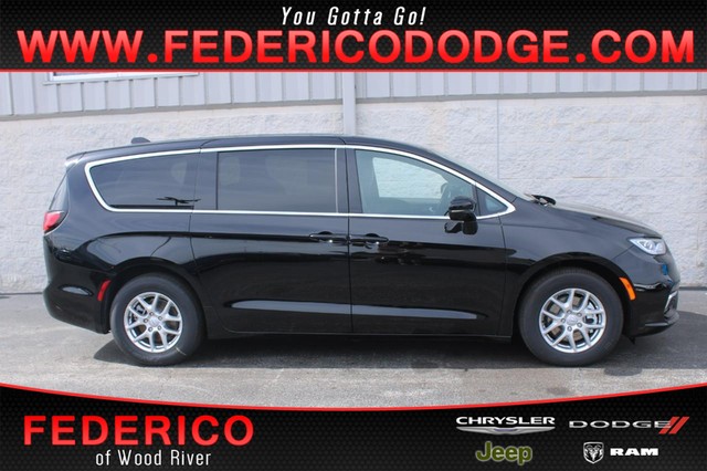 more details - chrysler pacifica