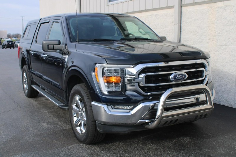 Ford F-150 Vehicle Full-screen Gallery Image 02