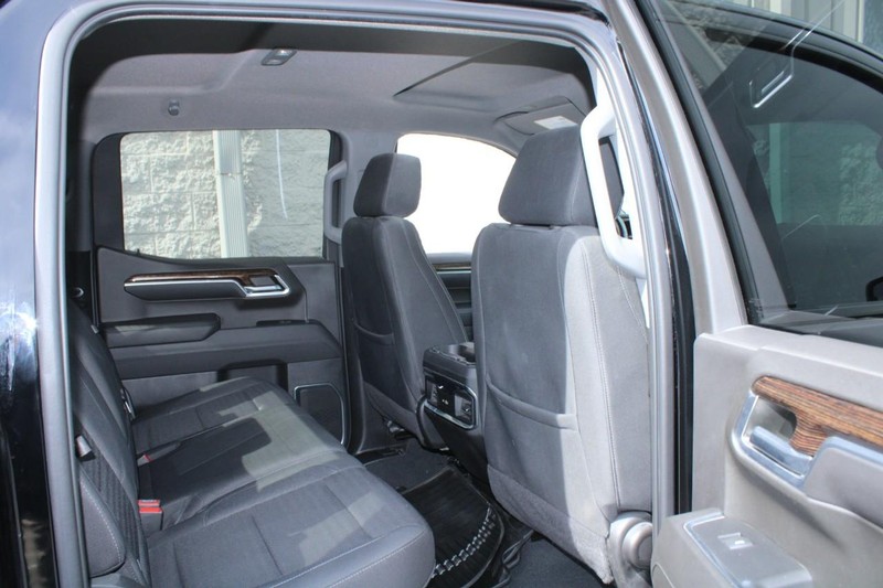 GMC Sierra 1500 Vehicle Full-screen Gallery Image 09