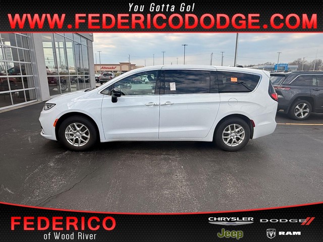 Wood River IL 2025 Chrysler Pacifica more details - chrysler pacifica