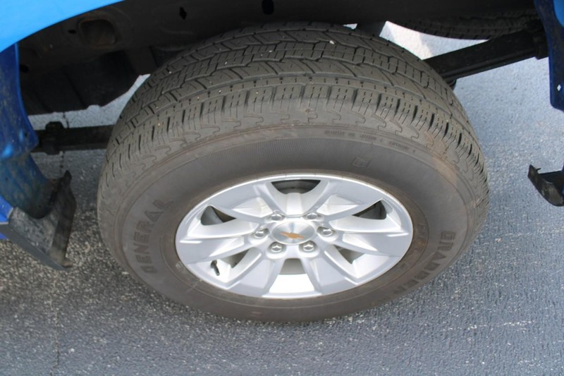 Chevrolet Silverado 1500 Vehicle Full-screen Gallery Image 07