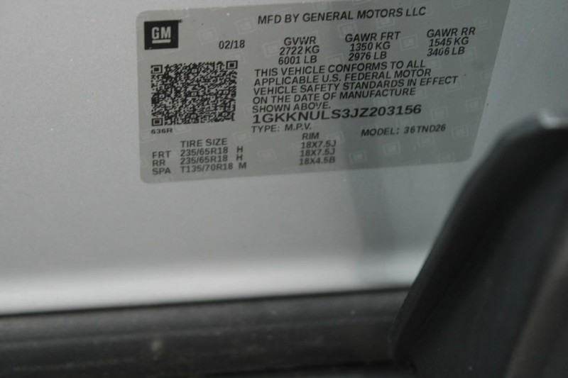 GMC Acadia Vehicle Full-screen Gallery Image 16