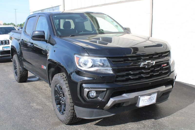 Chevrolet Colorado Vehicle Full-screen Gallery Image 02
