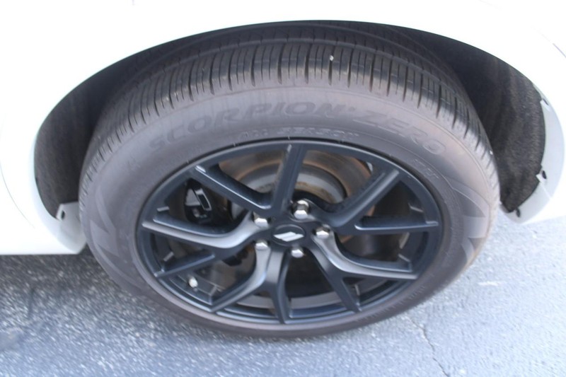 Dodge Durango Vehicle Full-screen Gallery Image 07