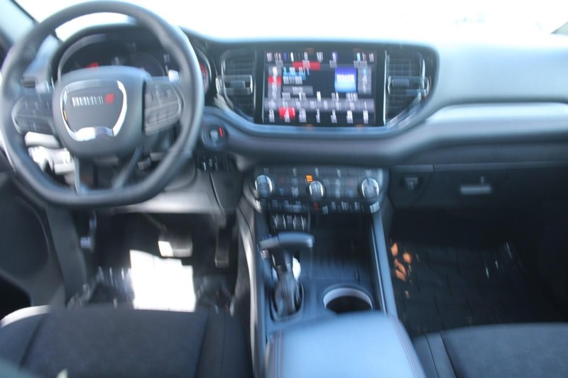 Dodge Durango Vehicle Full-screen Gallery Image 10