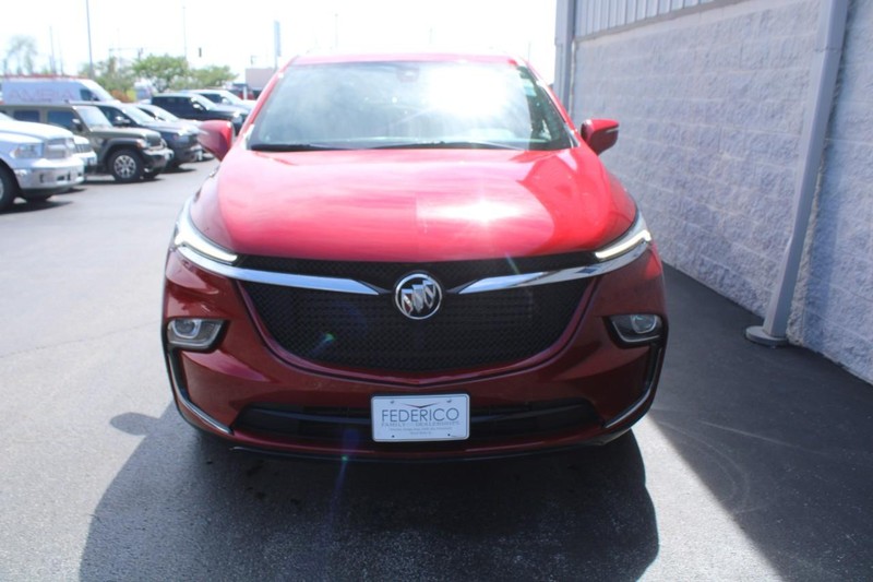 Buick Enclave Vehicle Full-screen Gallery Image 08