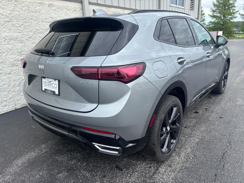 Buick Envision Vehicle Full-screen Gallery Image 03