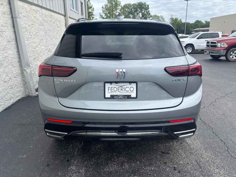 Buick Envision Vehicle Full-screen Gallery Image 05