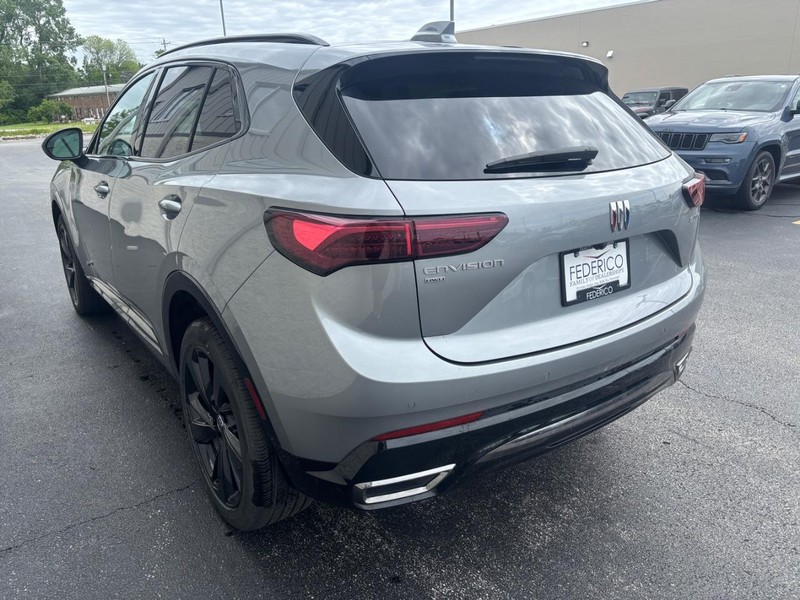 Buick Envision Vehicle Full-screen Gallery Image 06