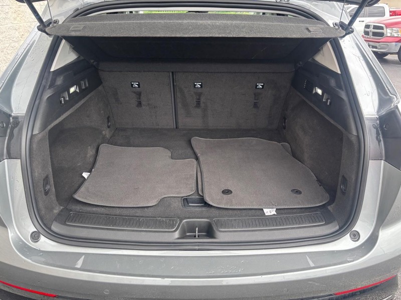 Buick Envision Vehicle Full-screen Gallery Image 07
