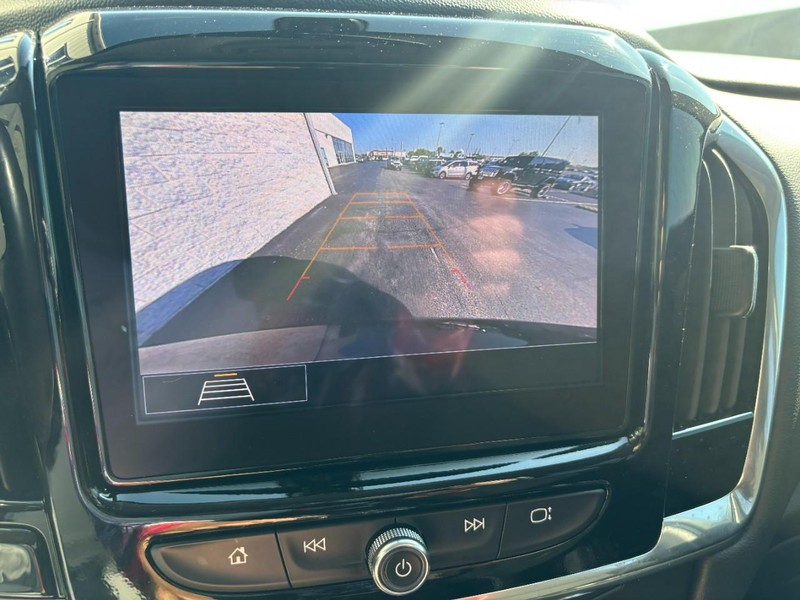Chevrolet Traverse Vehicle Full-screen Gallery Image 18