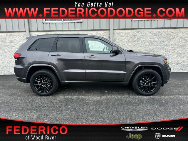 Wood River IL 2020 Jeep Grand Cherokee more details - jeep grand cherokee
