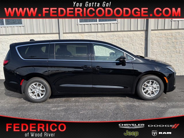 Wood River IL 2027 Chrysler Pacifica more details - chrysler pacifica