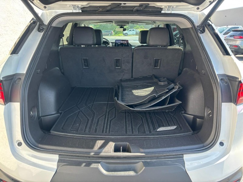 Chevrolet Blazer Vehicle Full-screen Gallery Image 06