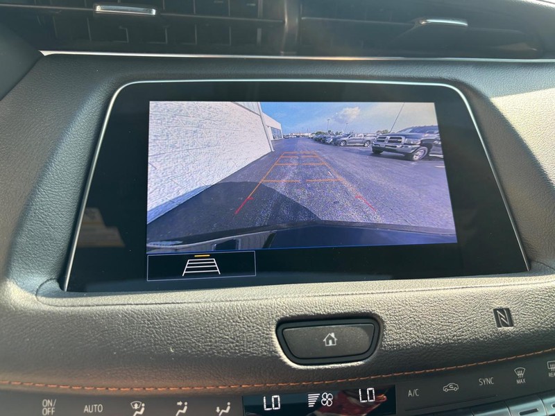 Cadillac XT4 Vehicle Full-screen Gallery Image 19