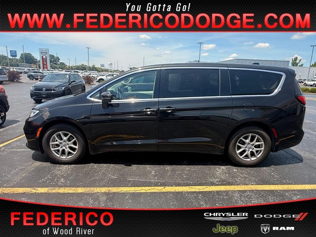 Wood River IL 2023 Chrysler Pacifica more details - chrysler pacifica
