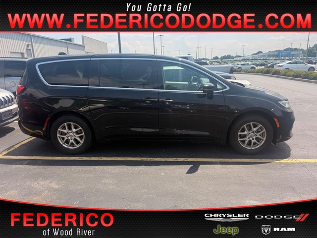 Wood River IL 2024 Chrysler Pacifica more details - chrysler pacifica