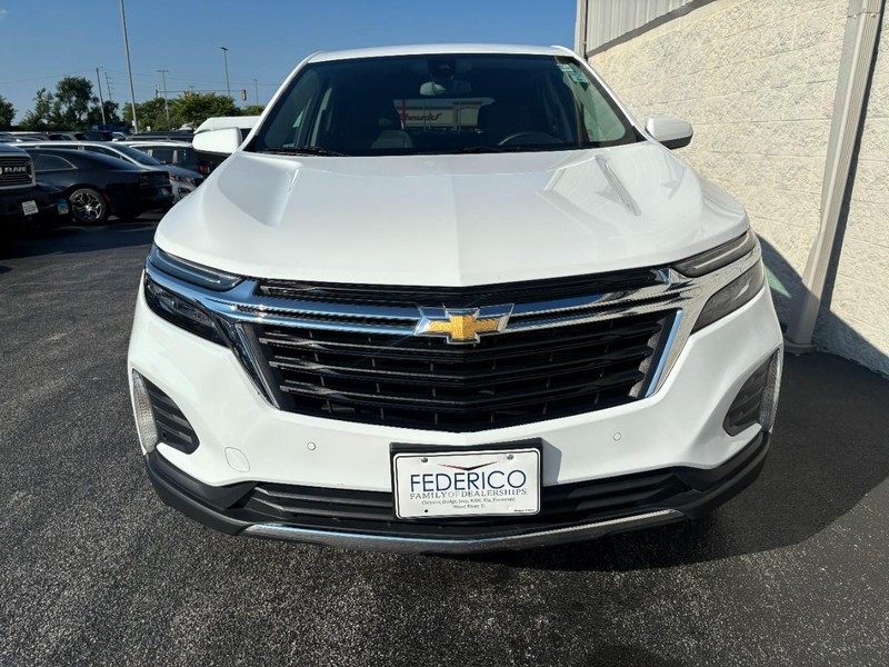 Chevrolet Equinox Vehicle Full-screen Gallery Image 08