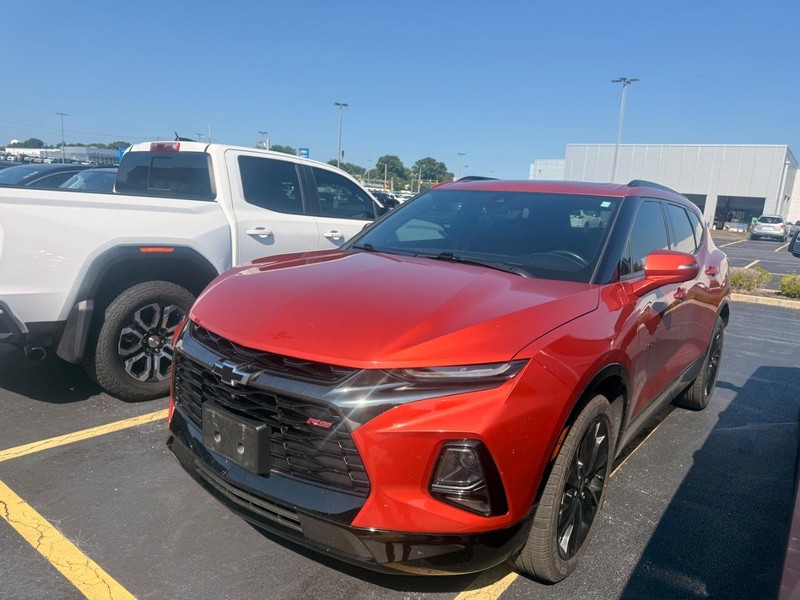 Chevrolet Blazer Vehicle Full-screen Gallery Image 03