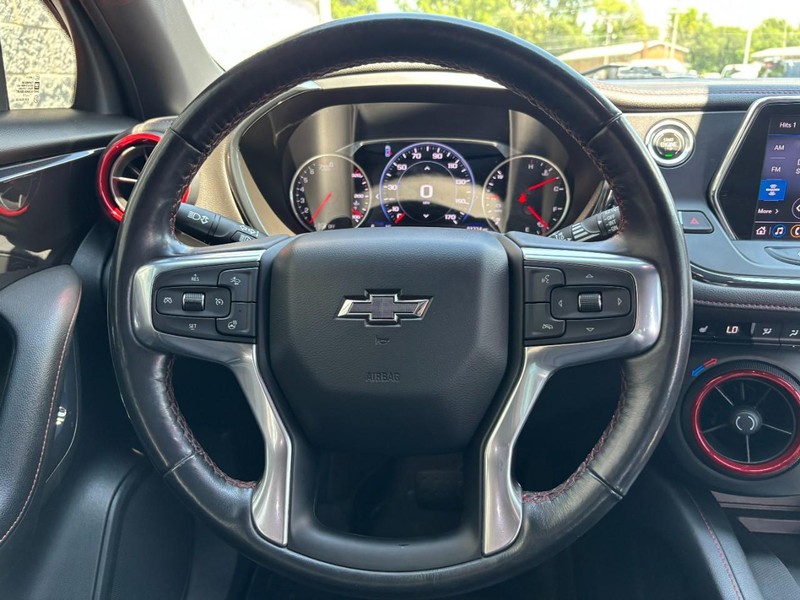 Chevrolet Blazer Vehicle Full-screen Gallery Image 11