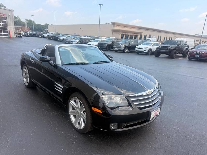 Chrysler Crossfire Vehicle Full-screen Gallery Image 04