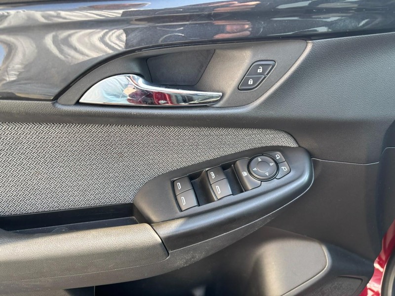 Chevrolet TrailBlazer Vehicle Full-screen Gallery Image 14