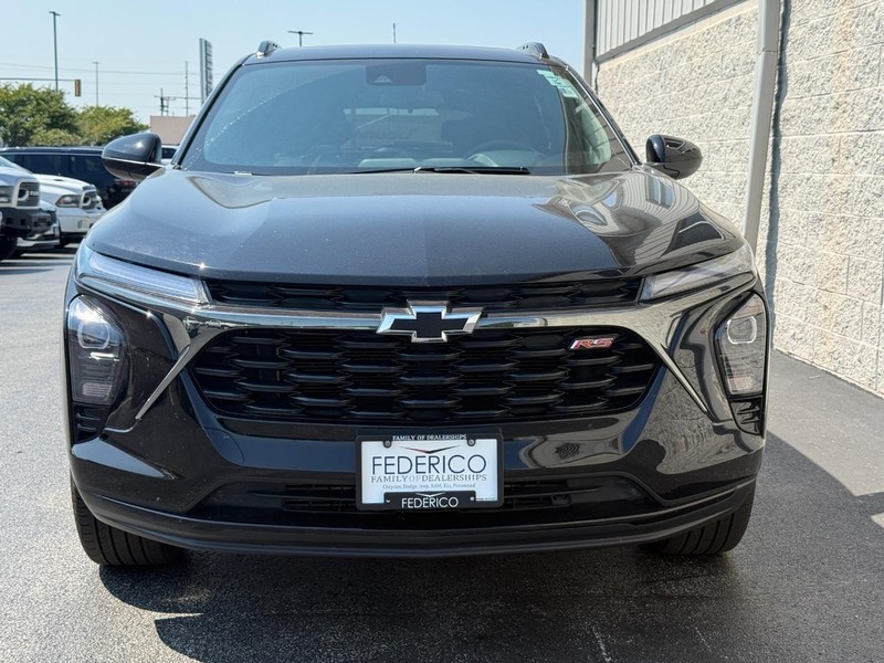 Chevrolet Trax Vehicle Full-screen Gallery Image 09