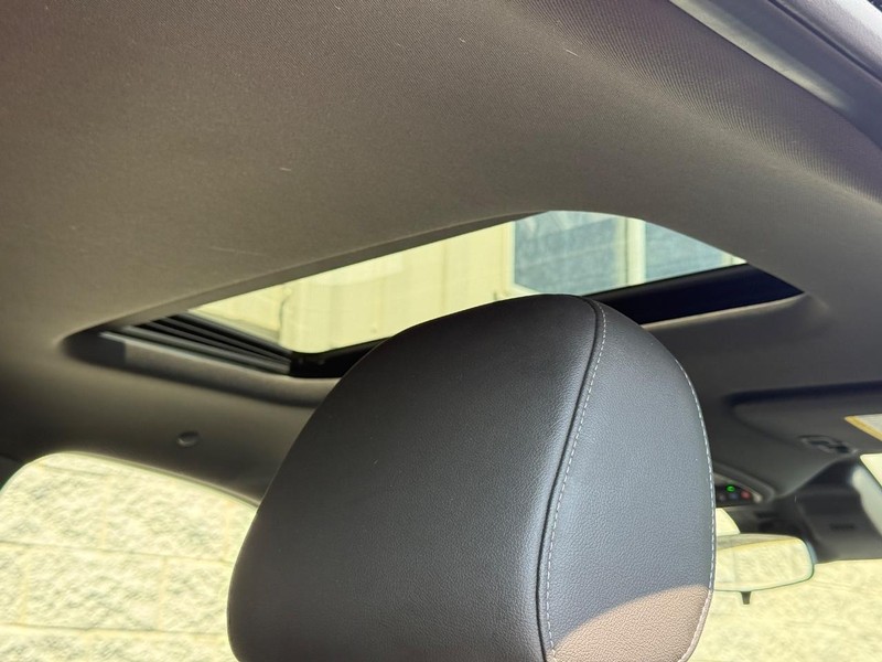 Chevrolet Trax Vehicle Full-screen Gallery Image 12