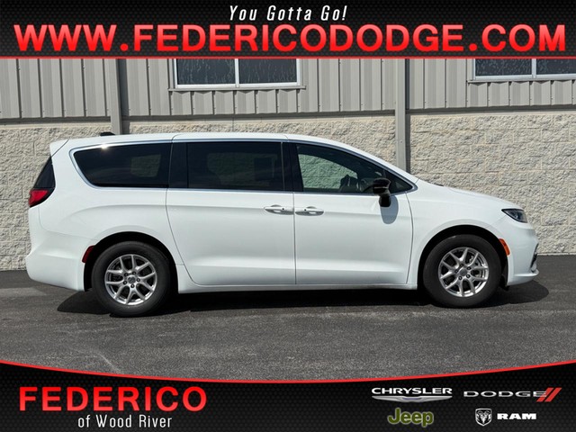 Wood River IL 2025 Chrysler Pacifica more details - chrysler pacifica