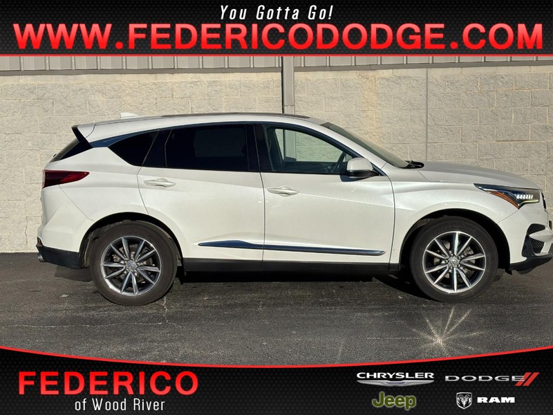 Acura RDX Vehicle Full-screen Gallery Image 01