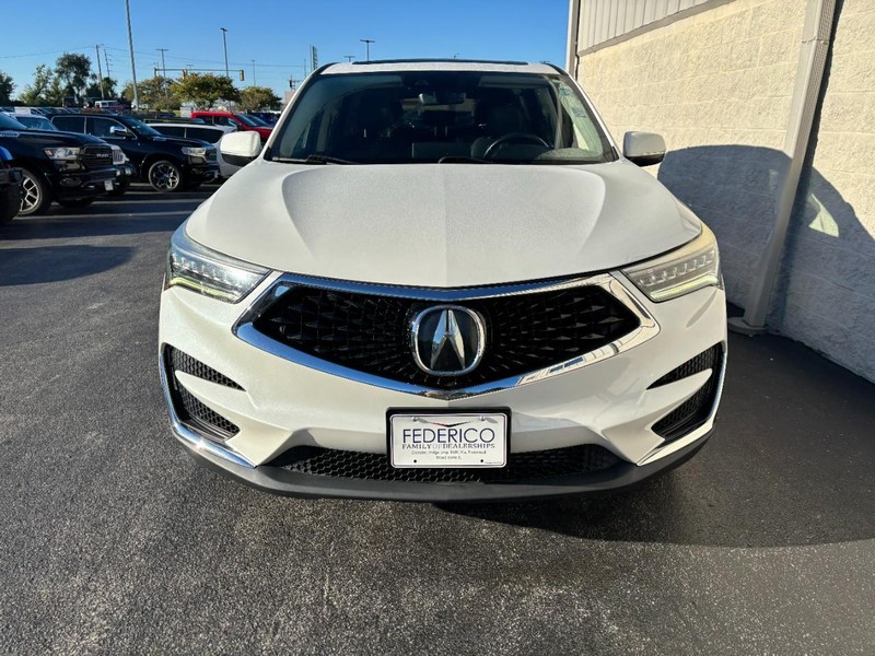 Acura RDX Vehicle Full-screen Gallery Image 08
