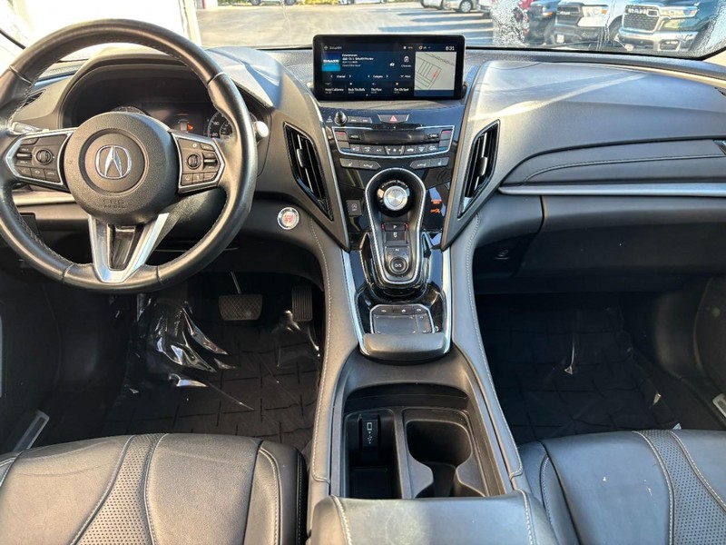 Acura RDX Vehicle Full-screen Gallery Image 10
