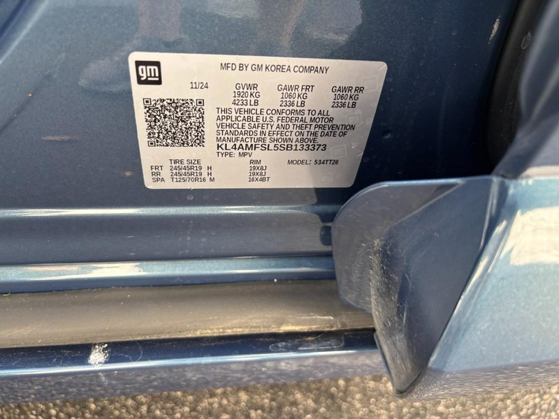 Buick Encore GX Vehicle Full-screen Gallery Image 16