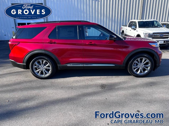 2023 Ford Explorer XLT at Ford Groves in Cape Girardeau MO