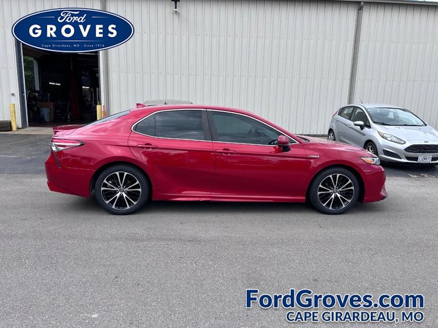 2019 Toyota Camry Hybrid CVT (Natl) at Ford Groves in Cape Girardeau MO
