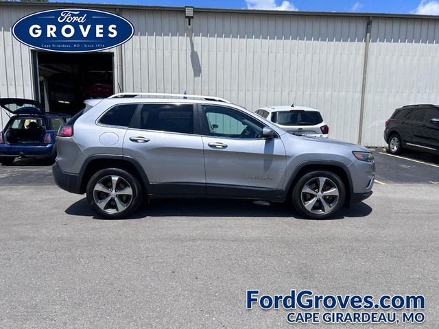 2019 Jeep Cherokee 2WD Limited at Ford Groves in Cape Girardeau MO