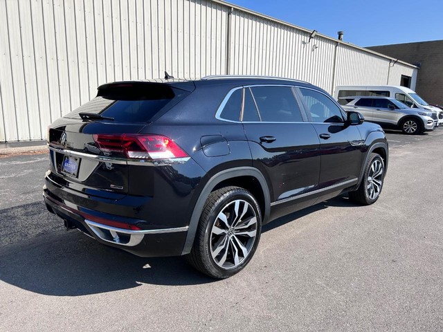 Used 2020 Volkswagen Atlas Cross Sport SEL R-Line with VIN 1V2RE2CAXLC223611 for sale in Cape Girardeau, MO