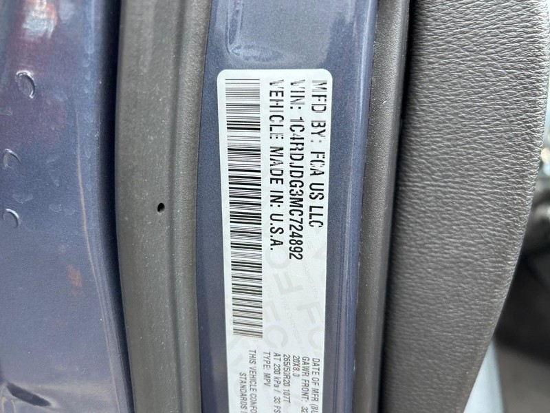 Dodge Durango Vehicle Full-screen Gallery Image 25