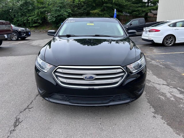Used 2017 Ford Taurus SE with VIN 1FAHP2D88HG130403 for sale in Cape Girardeau, MO