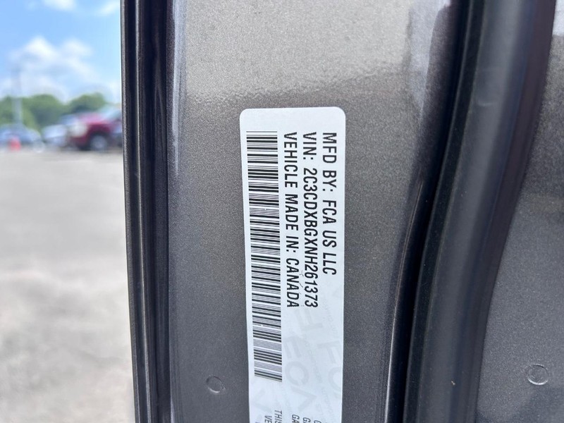 Dodge Charger Vehicle Full-screen Gallery Image 22