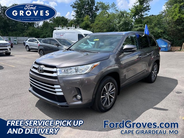 2019 Toyota Highlander V6 AWD (Natl) at Ford Groves in Cape Girardeau MO