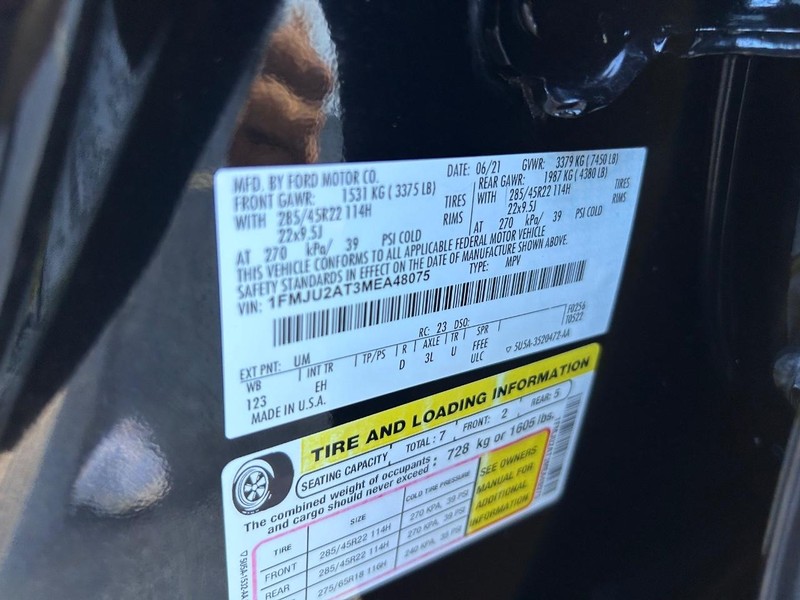 Ford Expedition Vehicle Full-screen Gallery Image 27