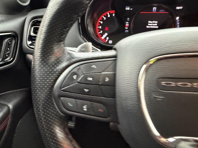 Dodge Durango Vehicle Full-screen Gallery Image 14